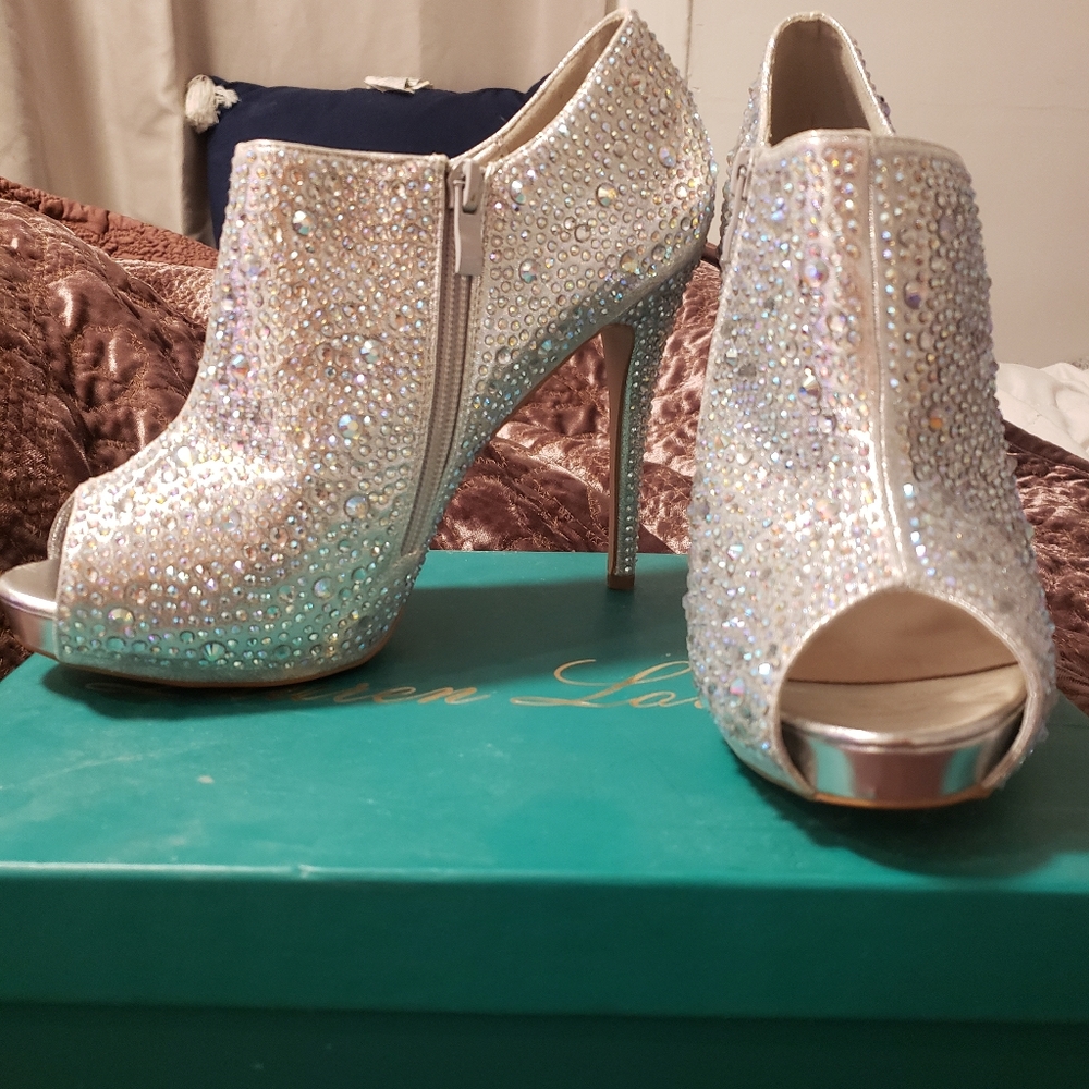 - Blinged out silver rhinestone bootie BNIB